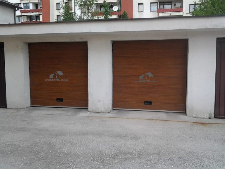 Sekciona garažna vrata