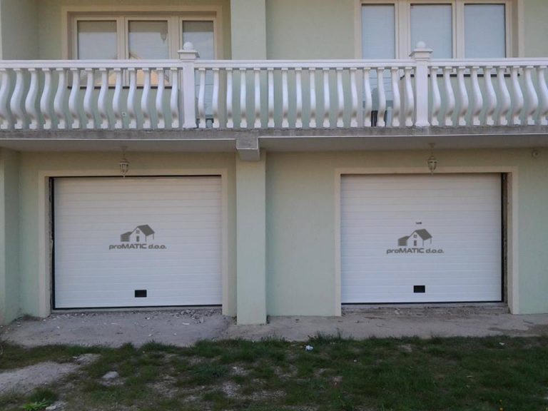 Sekciona garažna vrata