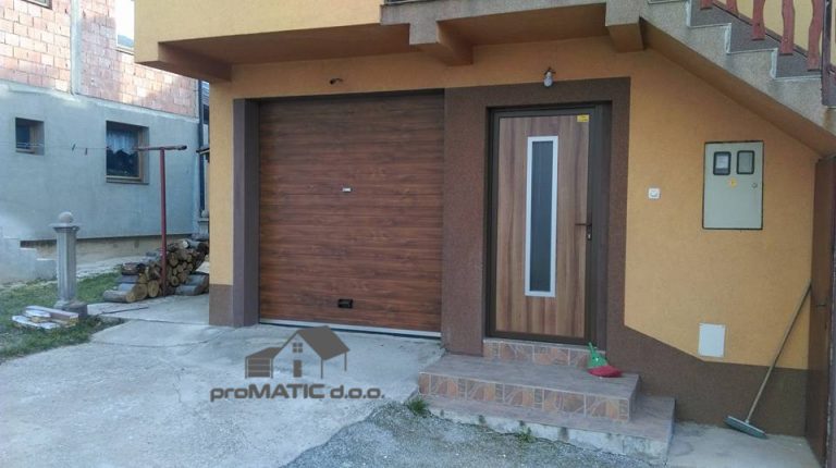 Sekciona garažna vrata